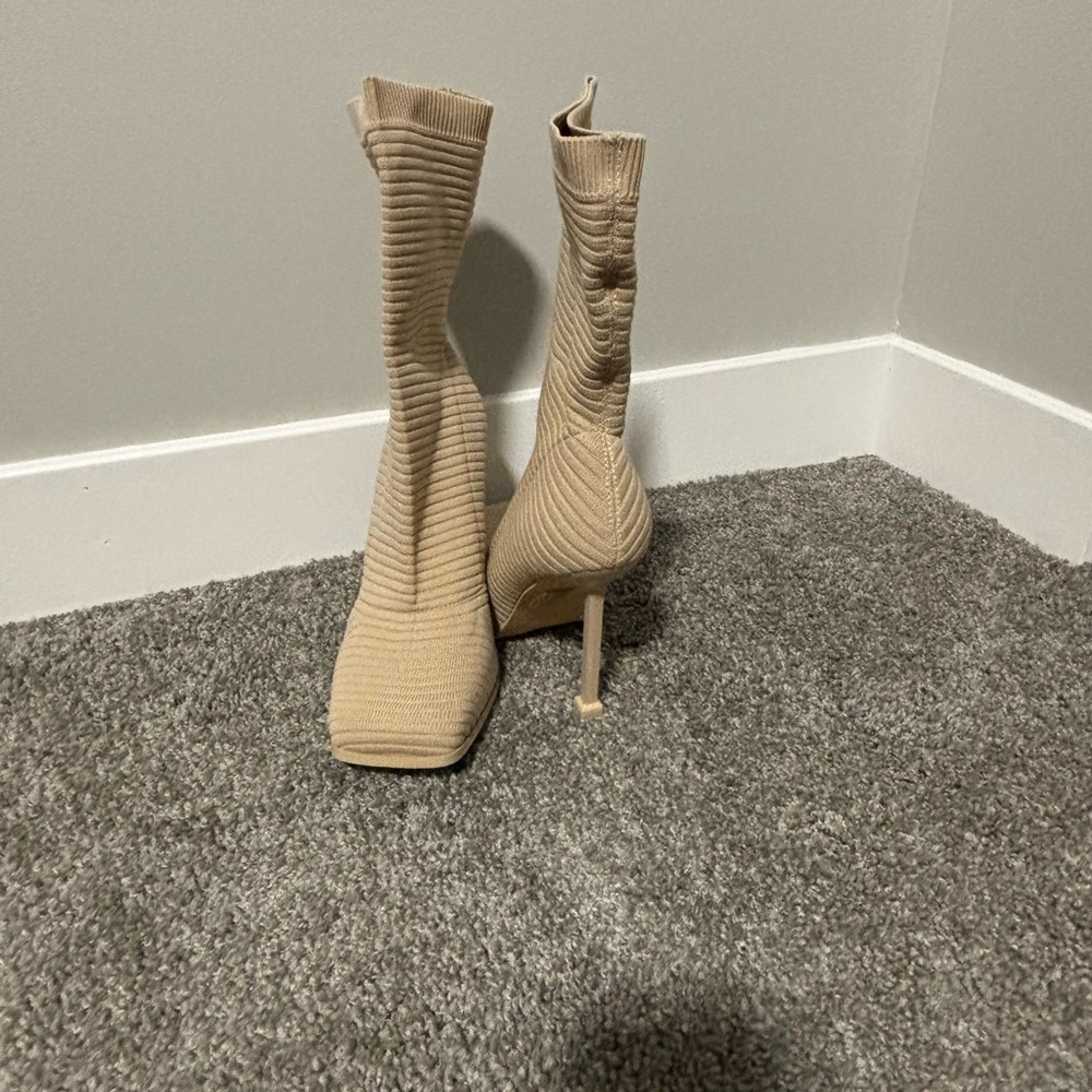 Worn Only Once. No Box. - image 1